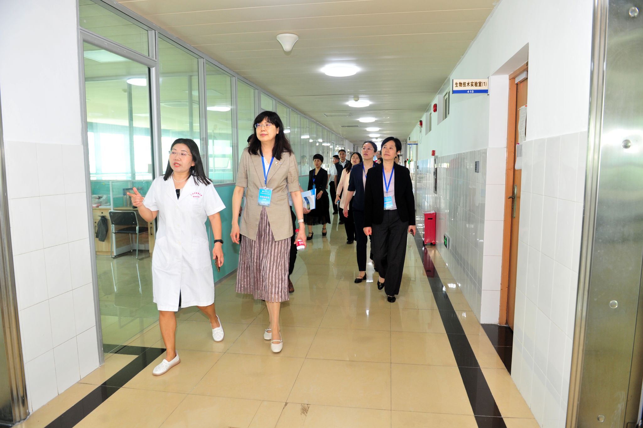 ac米兰官网中文网站顺利通过教育部护理学专业认证现场考察